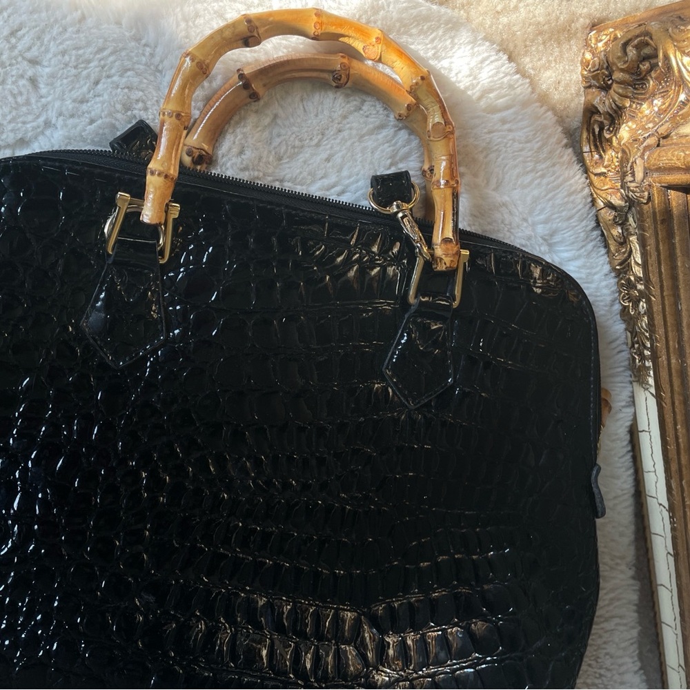 BAMBOO HANDLE BLACK Patent LEATHER TOTE